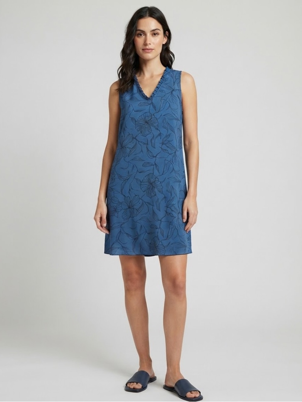 Tash & Sophie Sleeveless Blue Floral V-Neck Mini Dress